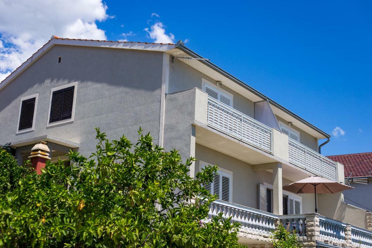 Apartments Rose Trogir Zewnętrze zdjęcie