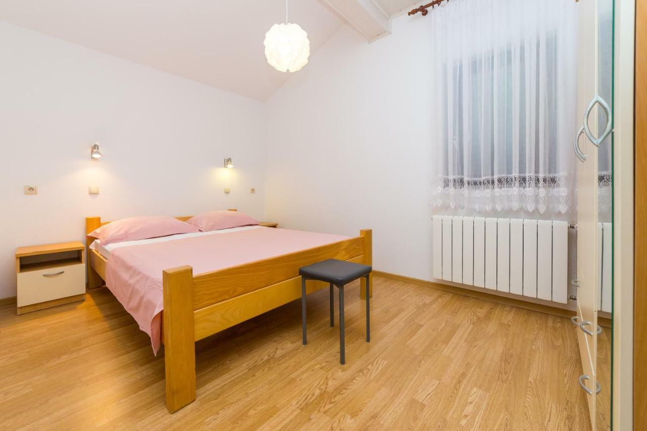 Apartments Rose Trogir Zewnętrze zdjęcie